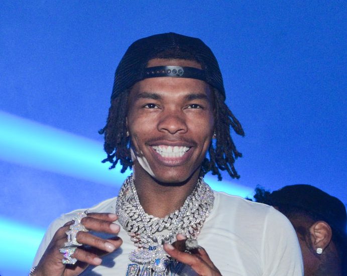 Rapper Lil Baby’s Seemingly Back Smashing His First Baby Mama To ‘4PF