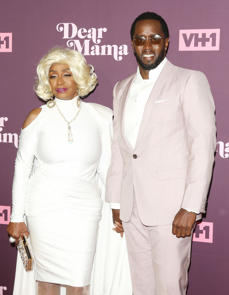 VH1's 3rd Annual "Dear Mama: A Love Letter To Moms" - Arrivals