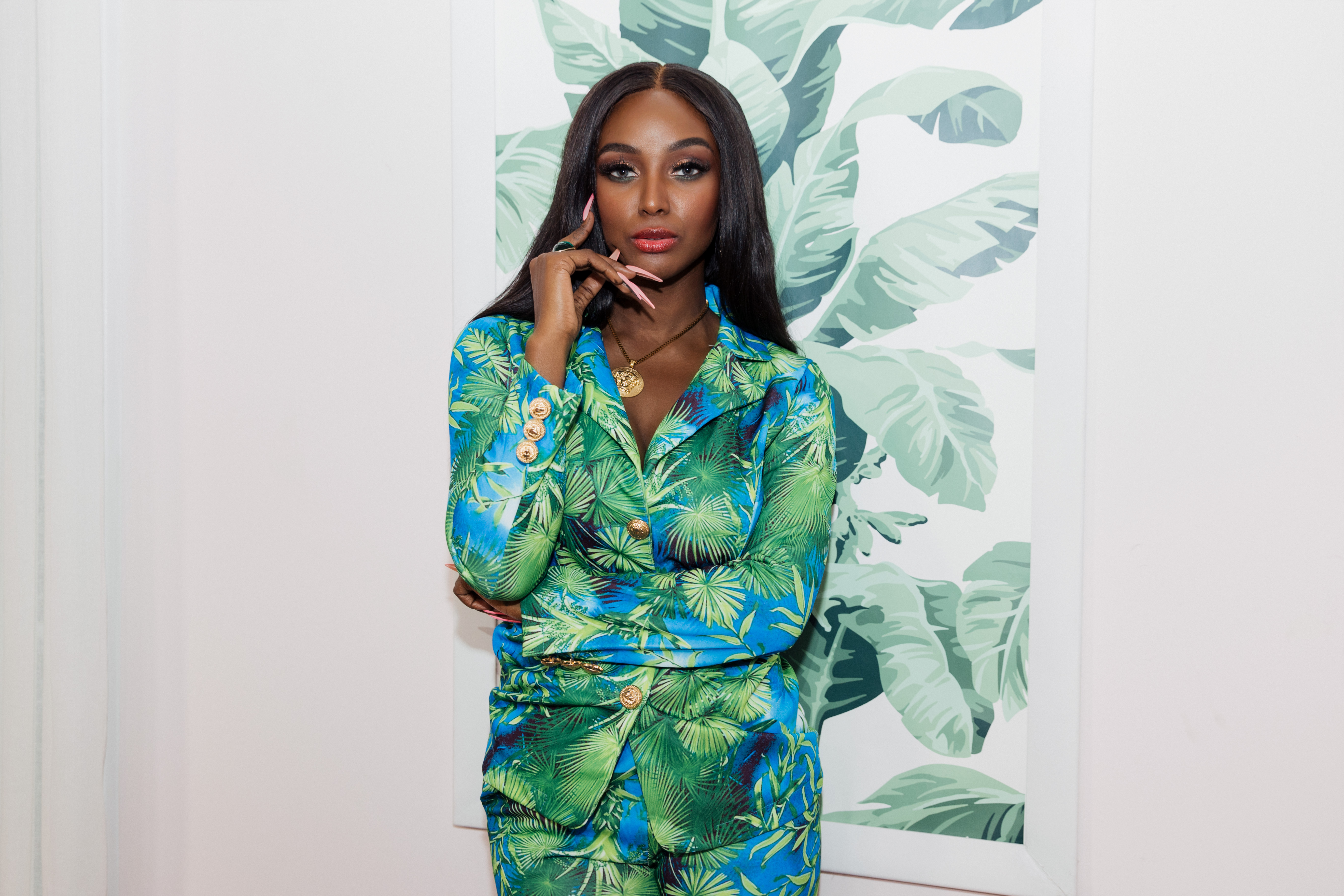 Red Table Talk: The Estefans