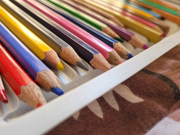 Pencil color