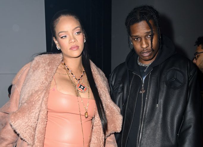 Off-White : Front Row - Paris Fashion Week - Womenswear F/W 2022-2023