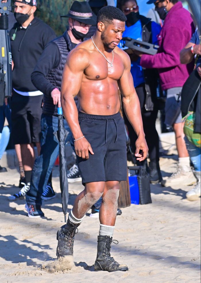 Jonathan Majors Shatters Twitter With Massive Physique In ‘Creed III’ Pics