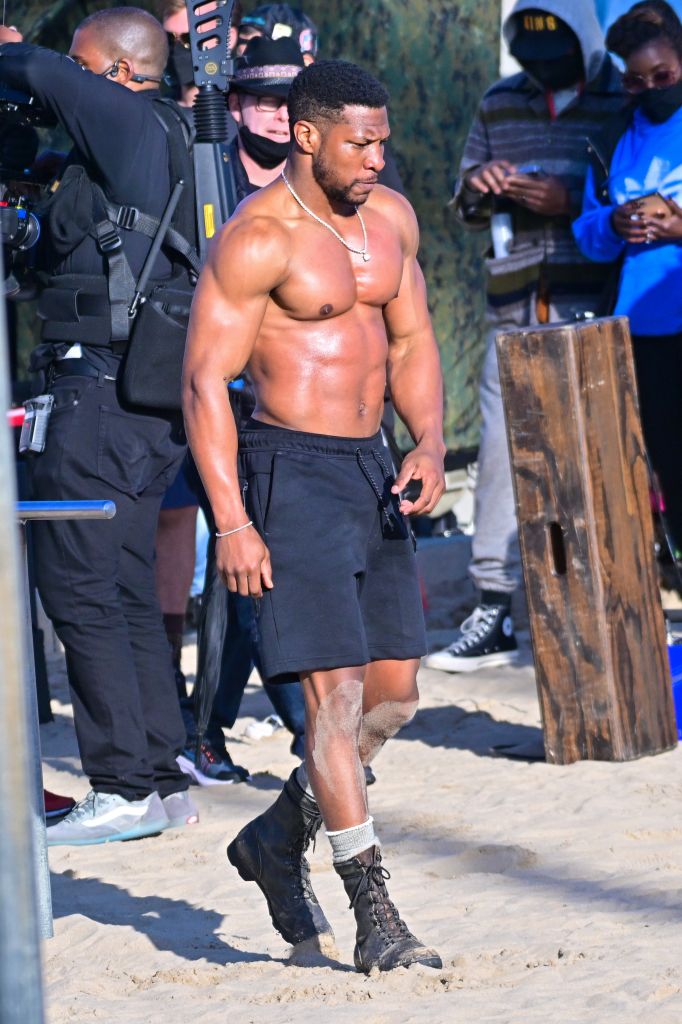 Jonathan Majors Shatters Twitter With Massive Physique In ‘Creed III’ Pics