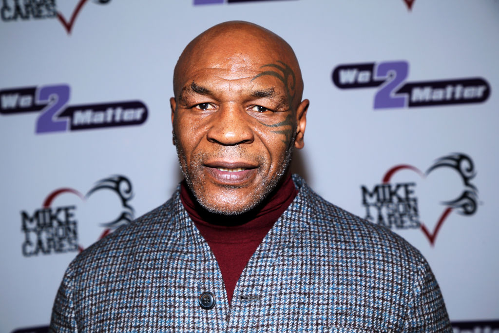 Punch-Out!! Mike Tyson Gives ‘Extremely Intoxicated’ Flight Passenger The Holy Hands For Harassing Him [Video]