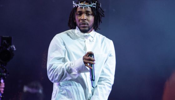 Kendrick Lamar's Diamond-Encrusted Thorn Crown Cost $3 Million - Urban  Islandz