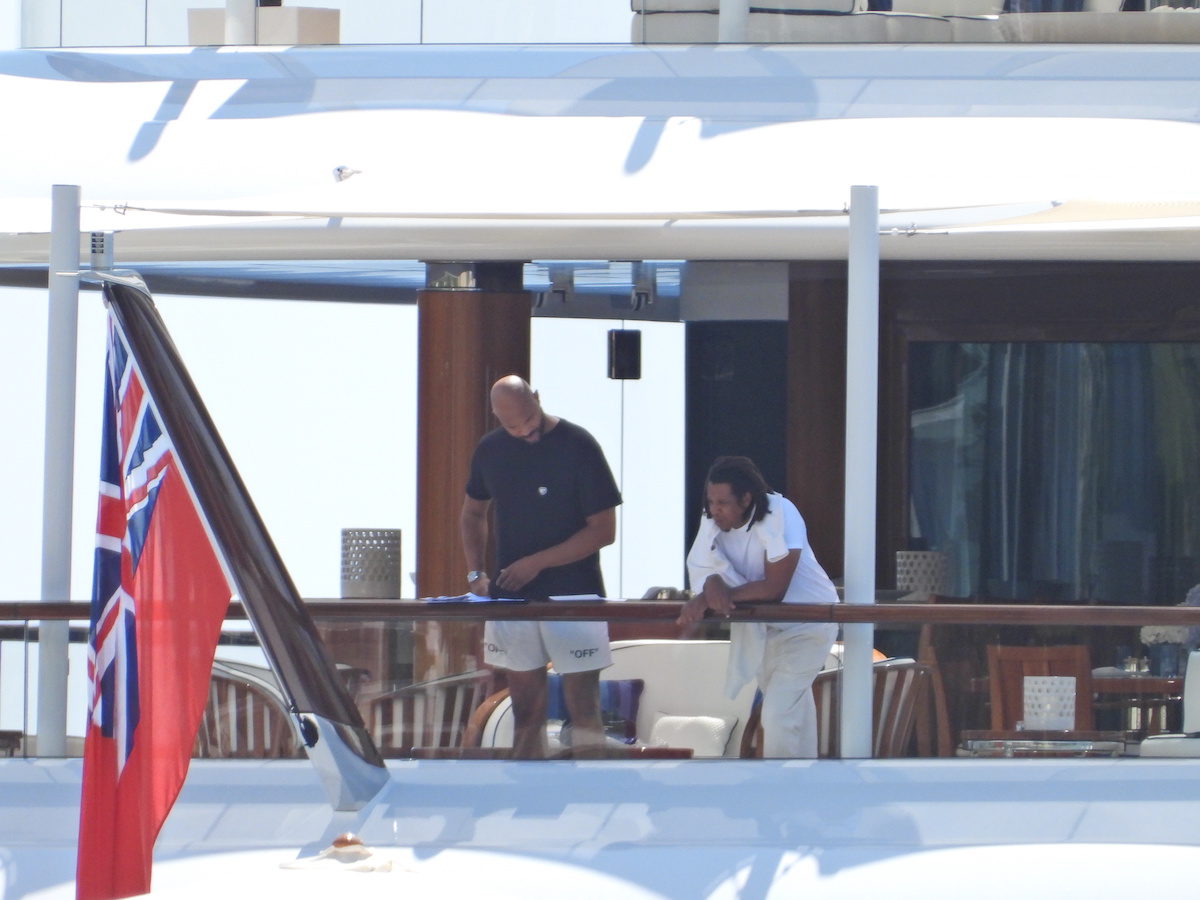 Beyonce and Jay-Z and kids aboard luxury yacht Faith