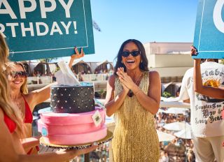 Cassie Fine celebrates turning 36 in Last Vegas