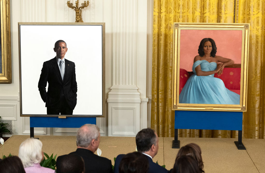 Barack ve Michelle Obama Resmi Portre Açılışı İçin Beyaz Saray'a Döndü