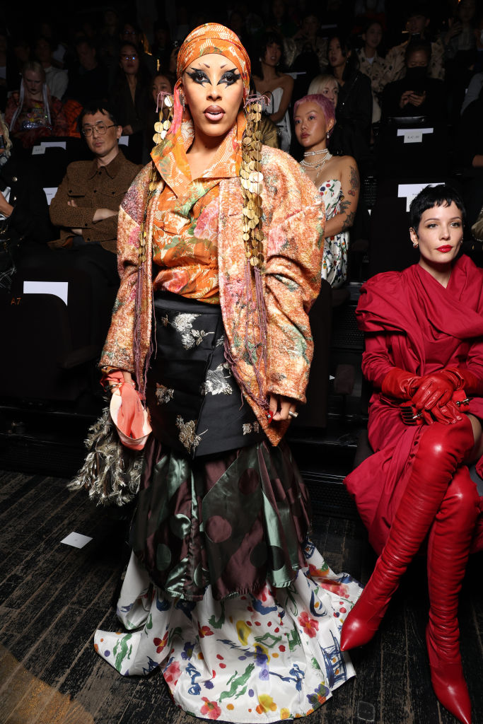 Vivienne Westwood : Front Row - Paris Fashion Week - Womenswear Spring/Summer 2023