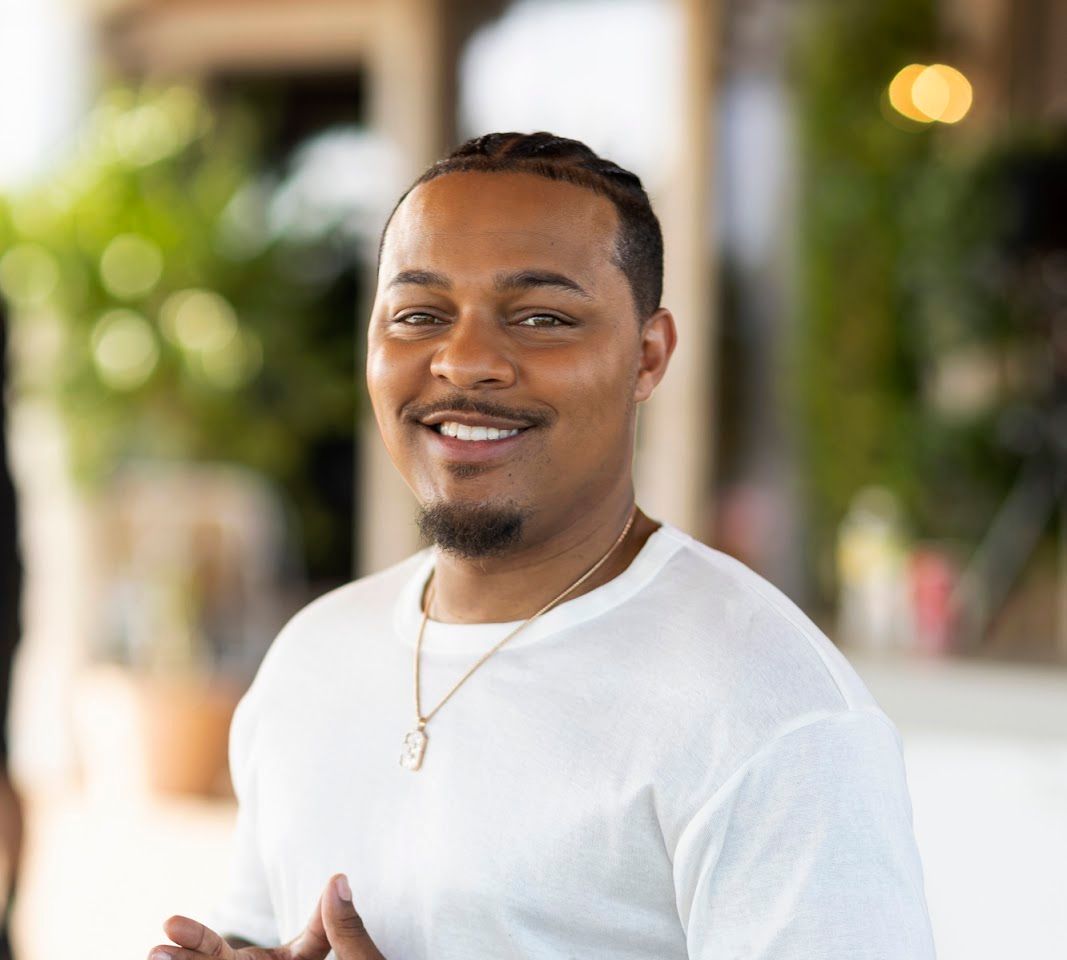 After Happily Ever After Host Bow Wow and cast photo