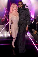 Shania Twain and Billy Porter at the 2022 People's Choice Awards