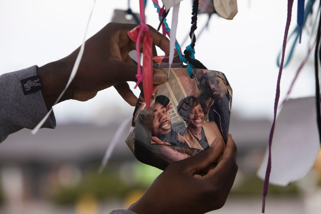 Financial Justice: Donovan Lynch’s Family Will Be Paid  Million Settlement By City Of Virginia Beach Over Police Shooting Death