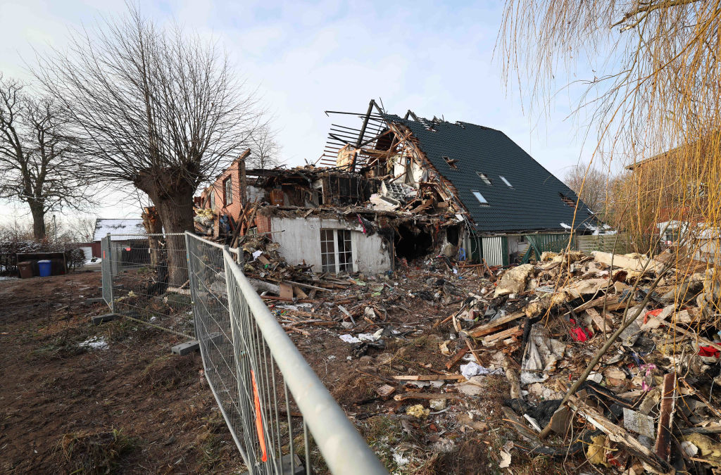 Interracial Tennessee Couple's House Burned Down Following 'Ni**er Lover' Vandalism, Cops Won't Call It Hate Crime