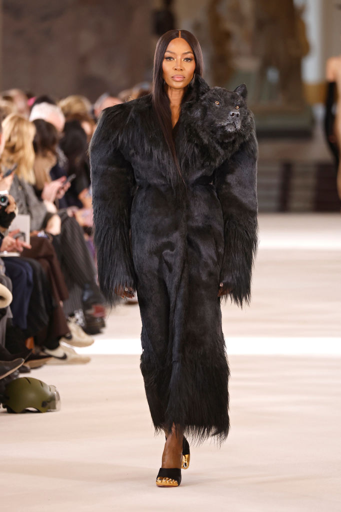Schiaparelli : Runway - Paris Fashion Week - Haute Couture Spring Summer 2023