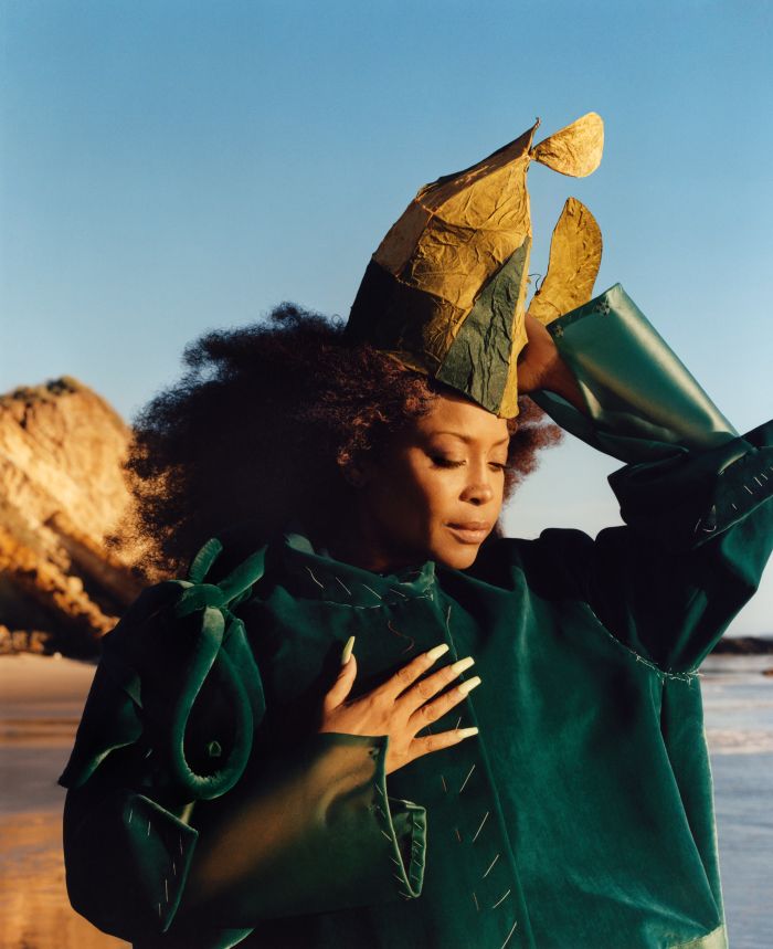 Erykah Badu Talks Music, Style, And Her Second-Coming For 'Vogue' - Erykah Badu’s Boldest Style Statements – Fashion With Soul