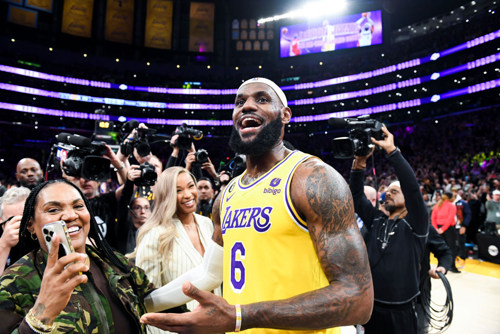 NBA Basketball: Lakers vs Thunder