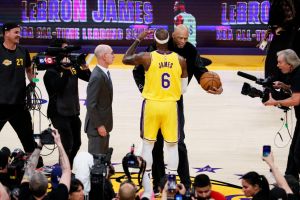 NBA Basketball: Lakers vs Thunder