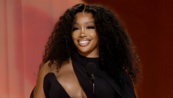 Thick SZA Sets Off Massive Thirst Typhoon, Covers NYT Magazine Thick SZA Sets Off Massive Thirst Typhoon, Covers NYT Magazine
