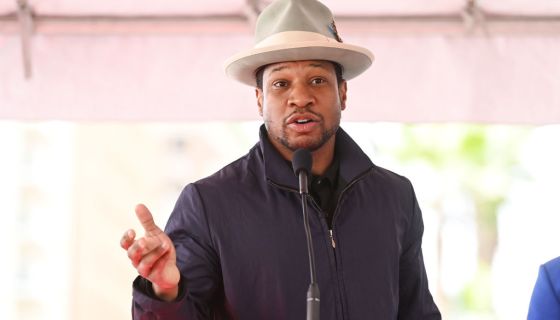Jonathan Majors’ Lawyer Releases Text Messages From Alleged Assault Victim, Says Actor Was The One Who Called 911