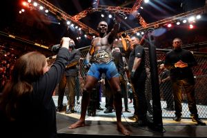 UFC 287: Pereira v Adesanya 2