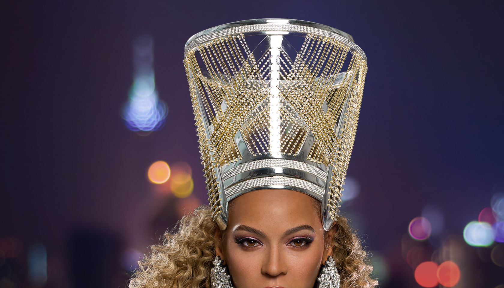 Madame Tussauds Debuts Coachella Queen Beyoncé Wax Figure