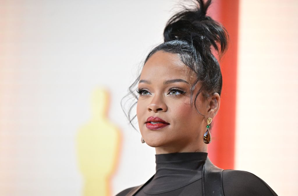 Rihanna's Savage X Fenty drops new bralette and fans have thoughts