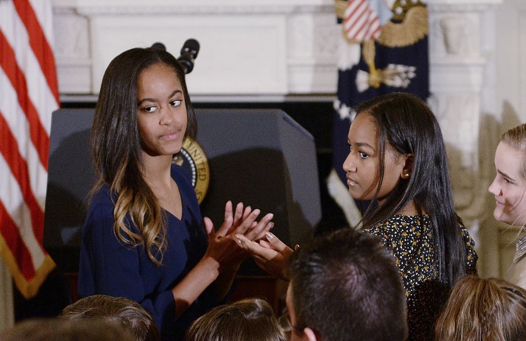 <div>Sasha & Malia Obama Show Off Their Personal Styles As They Party With Drake In West Hollywood</div>