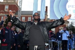 Sean "Diddy" Combs Fulfills $1 Million Pledge To Howard University At Howard Homecoming – Yardfest