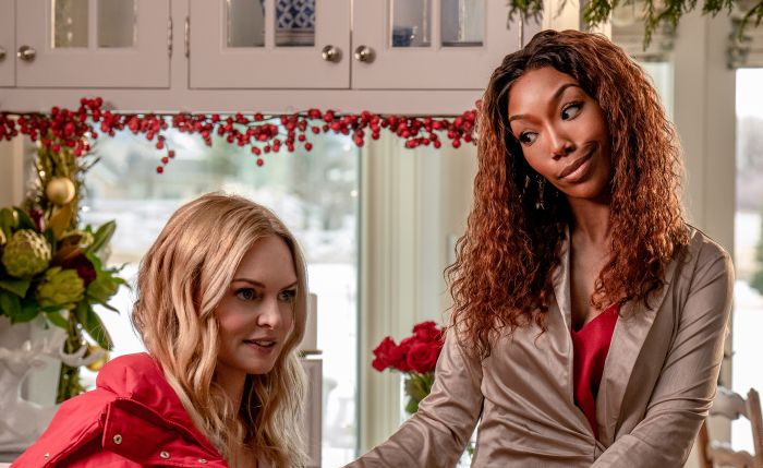 Brandy Has One BIG HATER In ‘Best. Christmas. Ever!’ Trailer