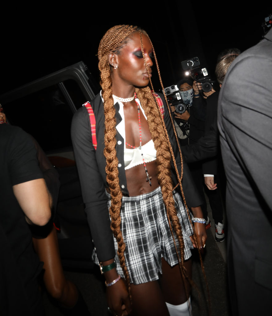 Mystery Solved! Jodie Turner-Smith Spooky SZN Spotted With ‘Date’ Amid Joshua Jackson Divorce — Who’s The Melanated ‘Mystery Man?’