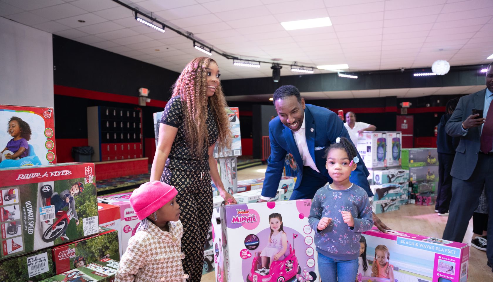 Nouveau Bar & Grill Holiday Toy Drive