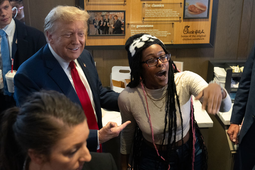 Chicken & Poli-trickin’: Donald Trump’s Chick-Fil-A Charade With Black Conservatives Slammed As ‘Staged’…