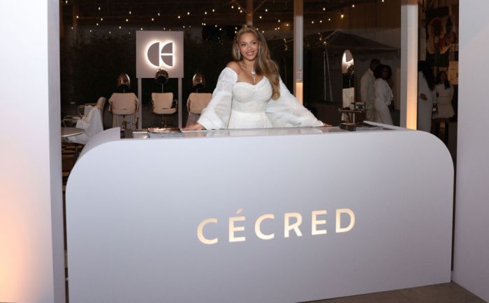 Beyoncé’s Natural Hair Breaks Internet In Cécred Tutorial - My Black ...