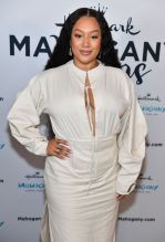 Hallmark Mahogany Hosts Mahogany Honors Brunch