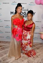 Hallmark Mahogany Hosts Mahogany Honors Brunch