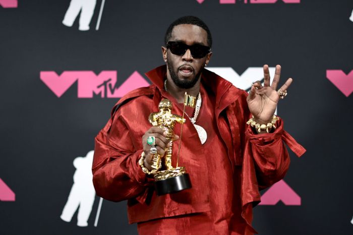 Diddy attends 2023 MTV Video Music Awards - Press Room