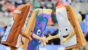 Iowa State v Miami - Pop-Tarts Bowl