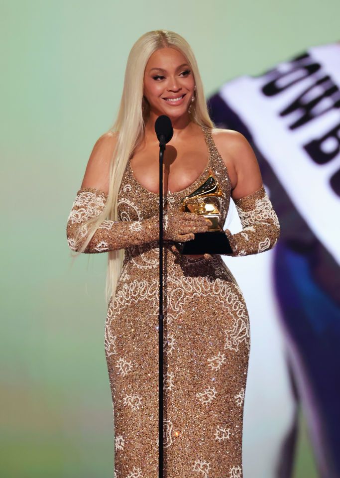 Beyoncé x Grammys