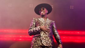 Ne-Yo - Champagne & Roses Tour