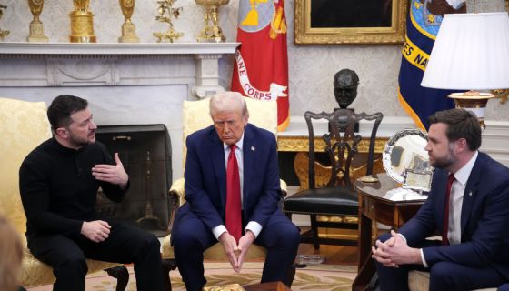 Whew, Chile-THE GHETTO: Gestapo Trump And Vance Get Into White House Shouting Match With Ukrainian President Volodymyr Zelenskyy.