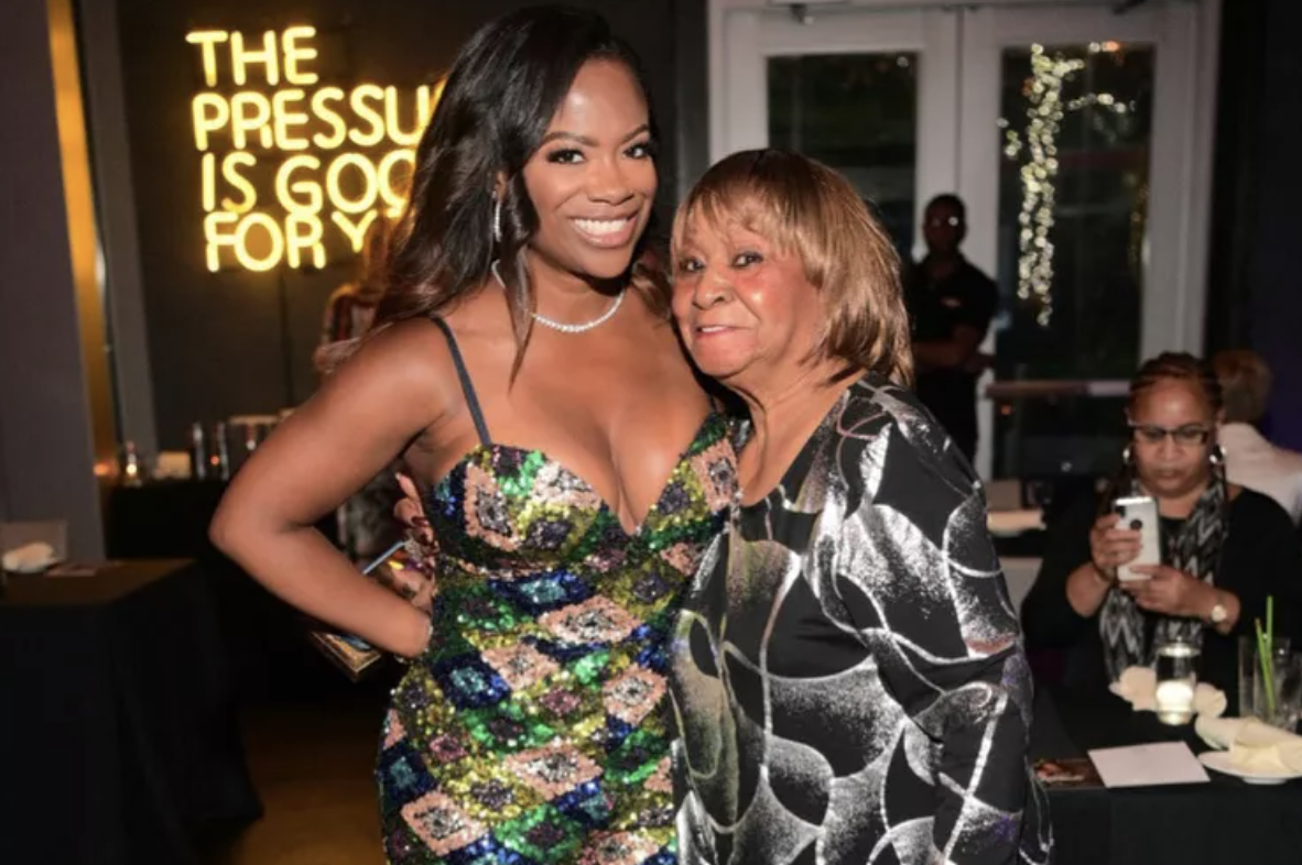 Kandi Burruss Reveals Her Aunt Bertha Is Battling Alzheimer’s Kandi Burruss Reveals Her Aunt Bertha Is Battling Alzheimer’s