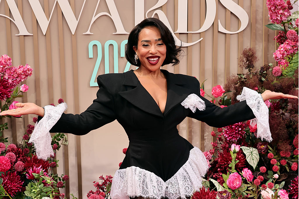 B. Simone Says She Never Said She Was Broke B. Simone Says She Never Said She Was Broke