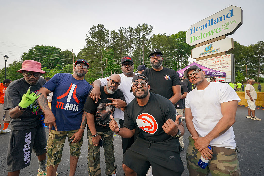 City Of East Point Unveils A Rico Wade Monument