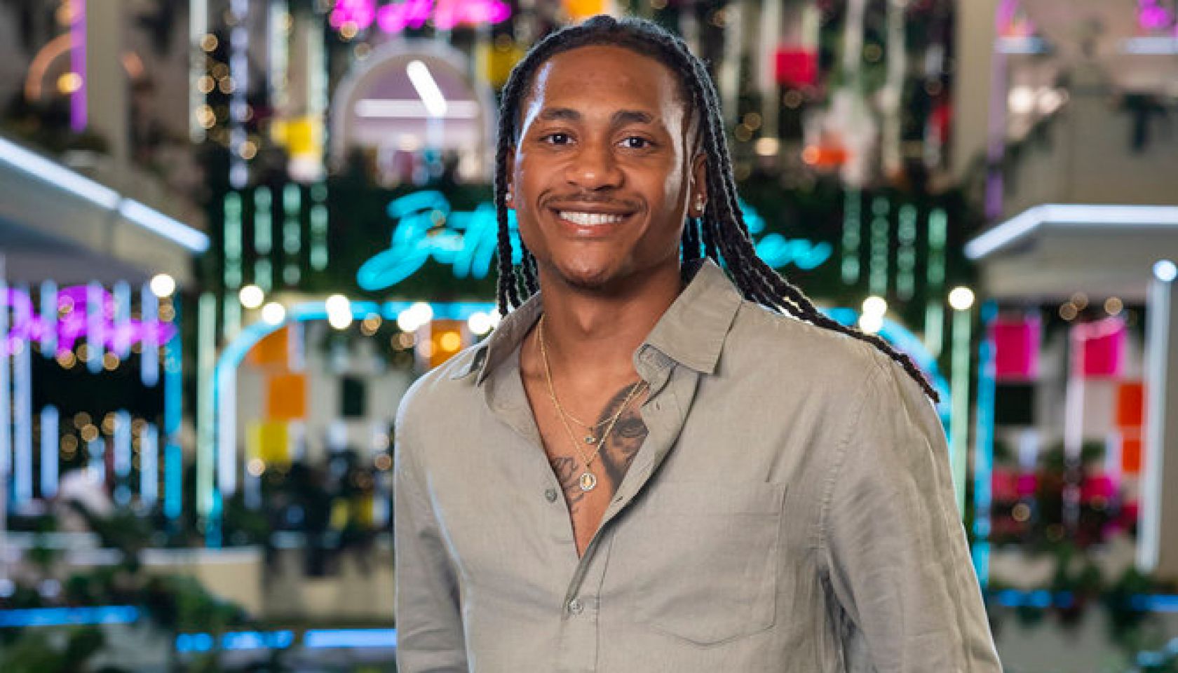 Love Island USA’s Taylor Williams Trampled In Rodeo Accident Love Island USA’s Taylor Williams Trampled In Rodeo Accident