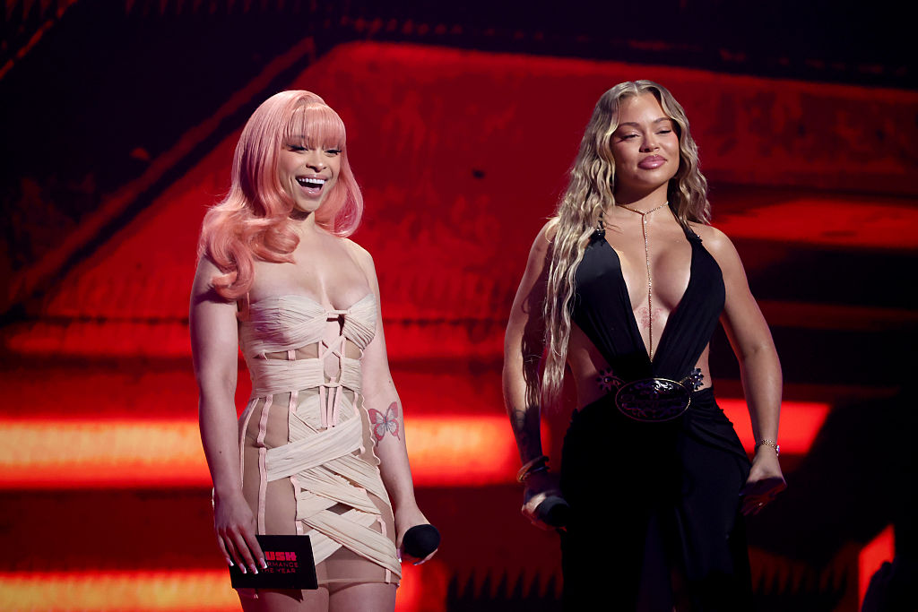‘Gyatt’ Girlies Latto & Ice Spice Make Beef-Squashing Appearance At The 2025 VMAs, Present Best ‘Push Performance’ Award