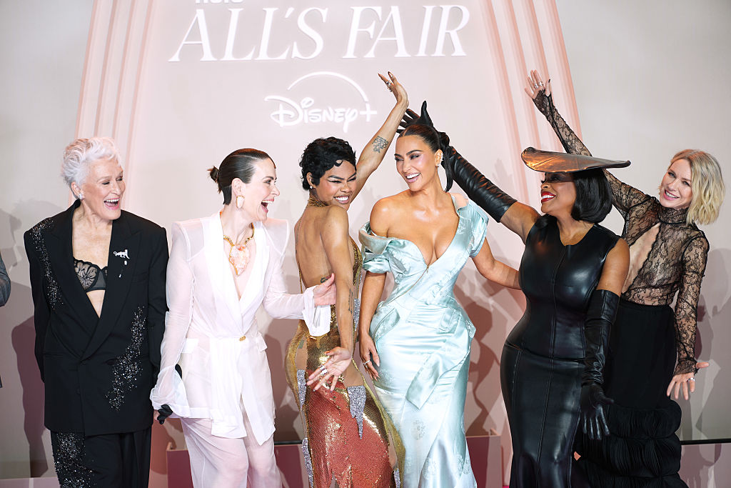 Critics Hate Kim Kardashian’s New Hulu Show “All’s Fair” Critics Hate Kim Kardashian’s New Hulu Show “All’s Fair”