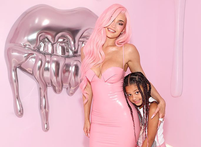 Kylie Jenner Admits It Was ‘Really Hard’ Having Kids So Young Kylie Jenner Admits It Was ‘Really Hard’ Having Kids So Young