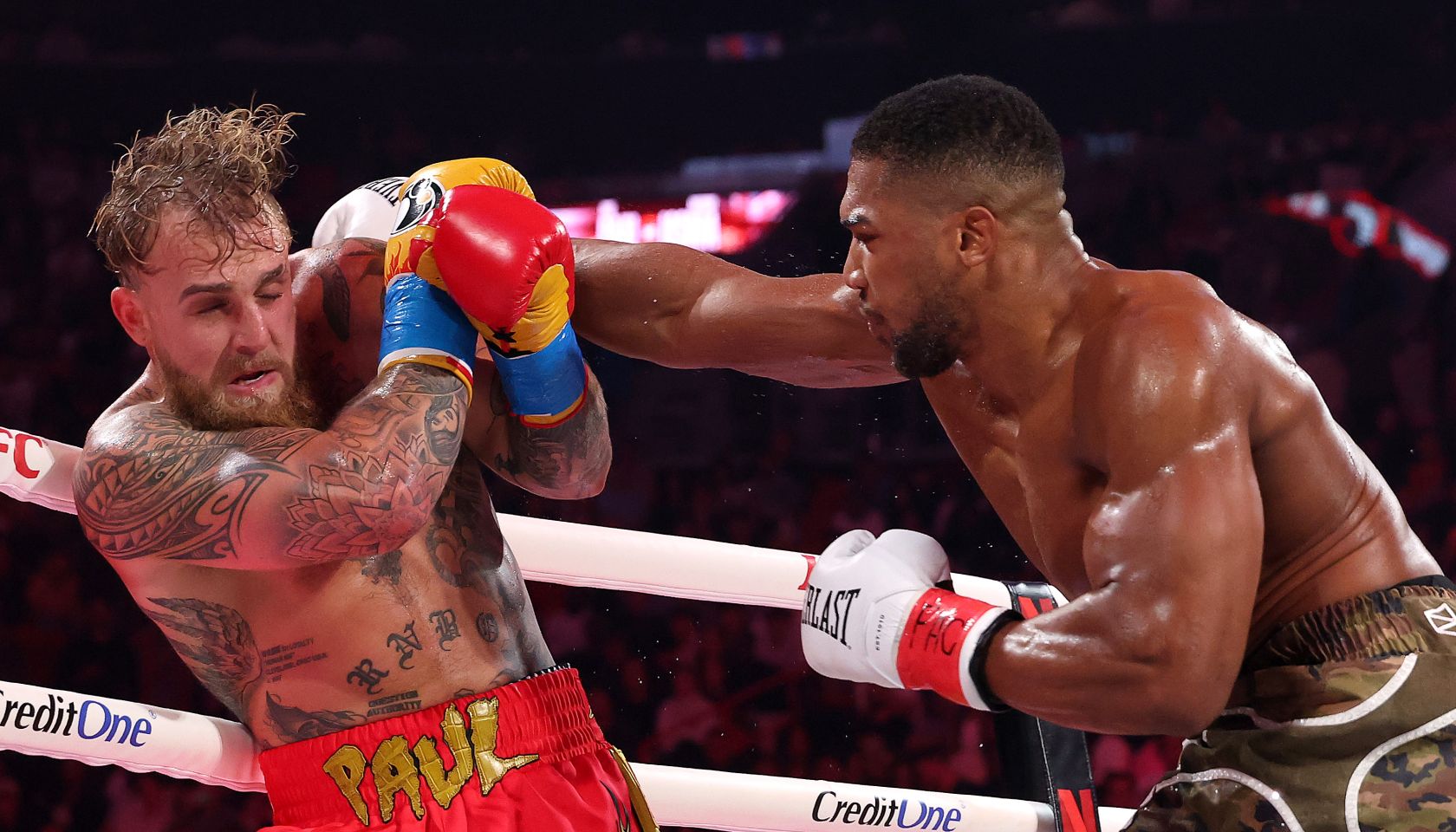 Anthony Joshua KNOCKS OUT Jake Paul, Shatters Social Media Anthony Joshua KNOCKS OUT Jake Paul, Shatters Social Media