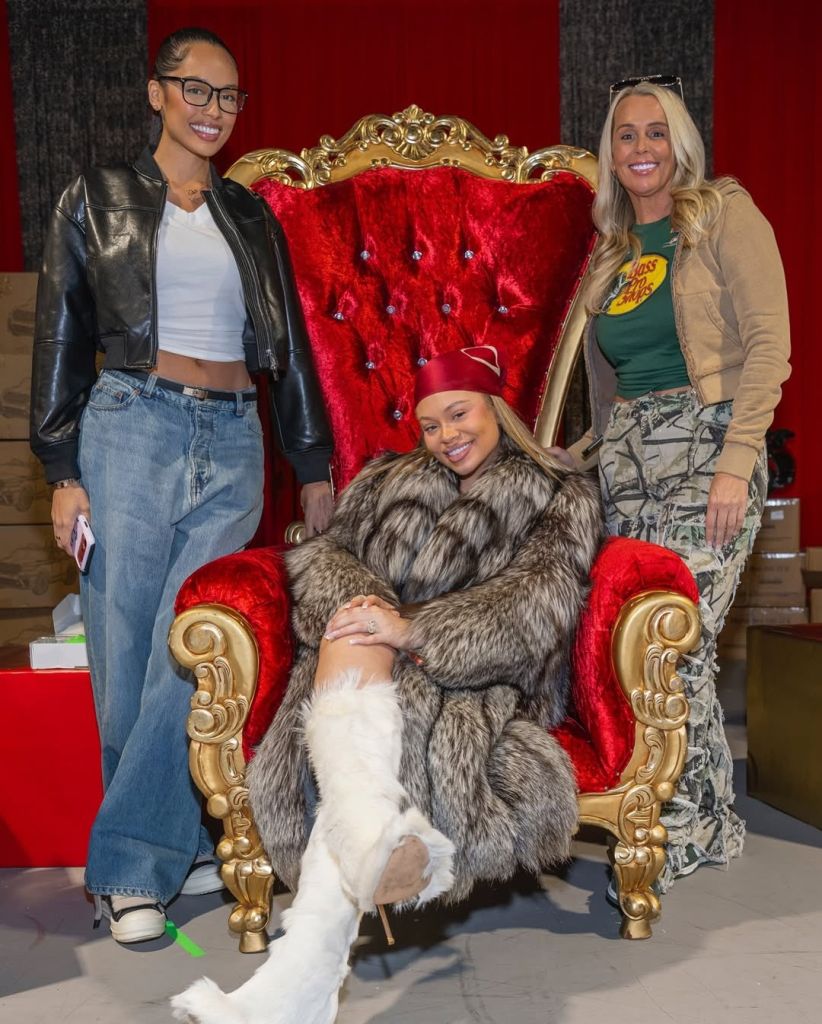 Latto's Christmas in Clayco charity giveaway