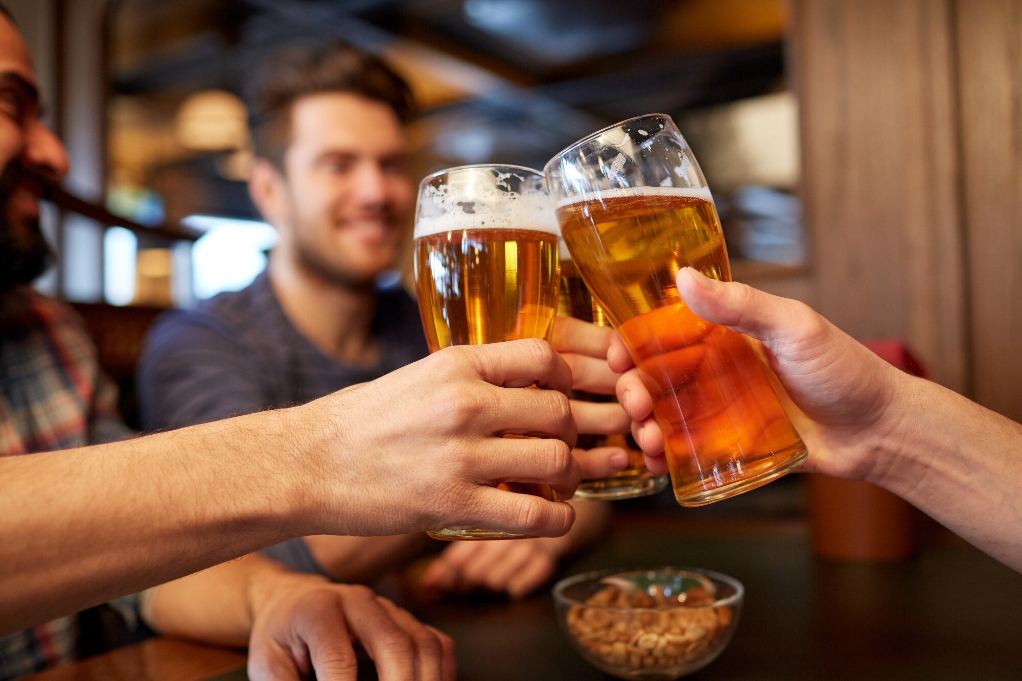 How to Fit in with Drinking Culture Without Overdoing It